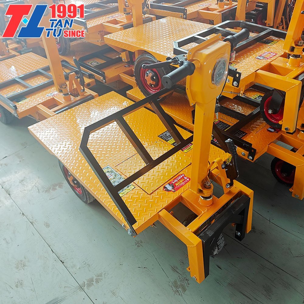 Electric Flatbed Cart image 7 Electric Flatbed Cart - IMG20250828103600